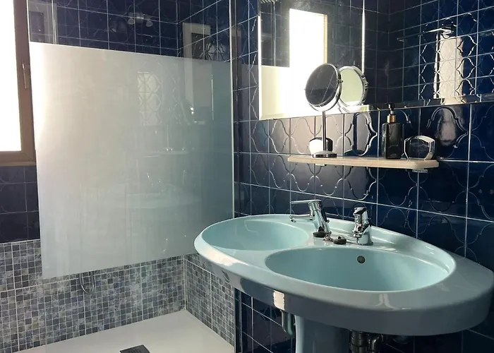 Проживание в семье Casa Valenzuela